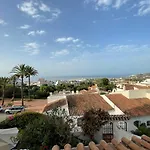 Charming With Amazing Ocean Views 公寓 内尔哈